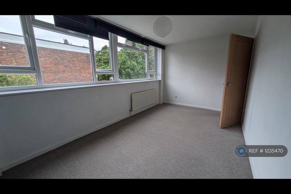 Apartment in London - View 2