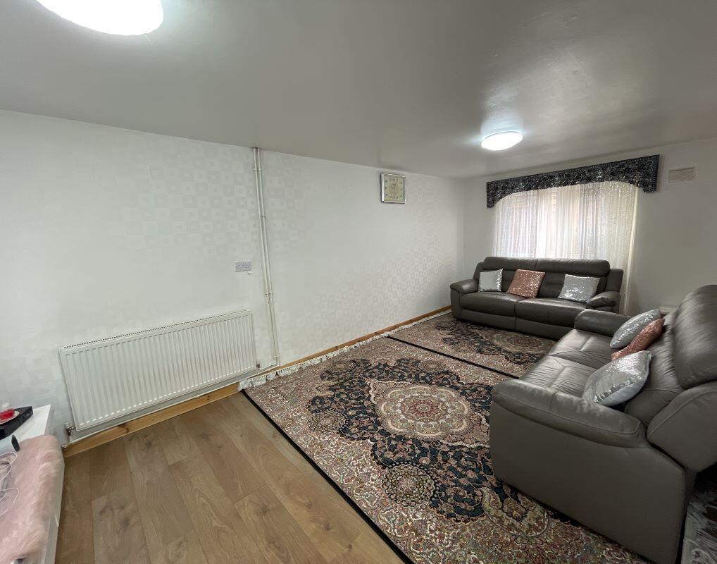 Main image of property: 47 Clifford Street, Off Tudor Road, Leicester, LE3 5RF
