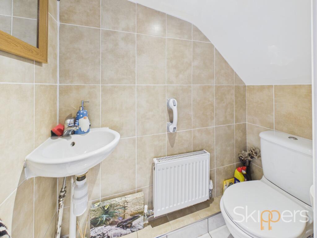 House in Tonbridge - More