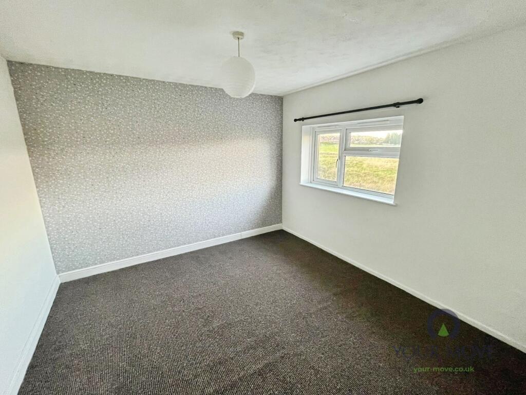 House in Stoke-on-Trent - More