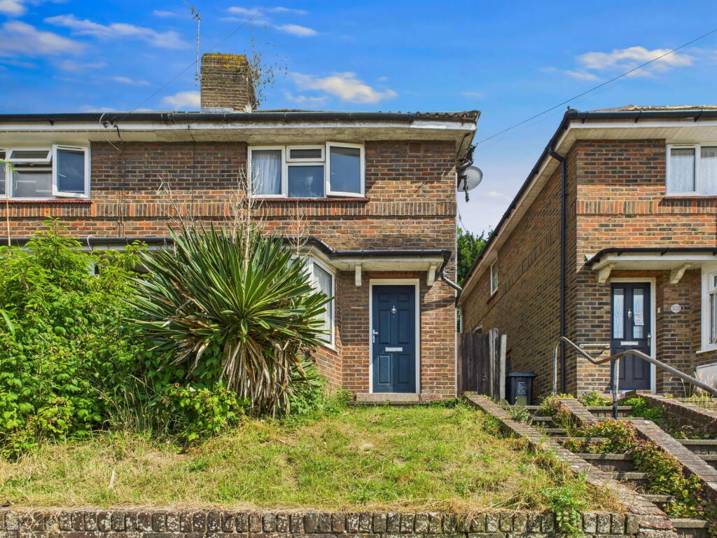 Main image of property: Hodshrove Road, Brighton, BN2 4RW