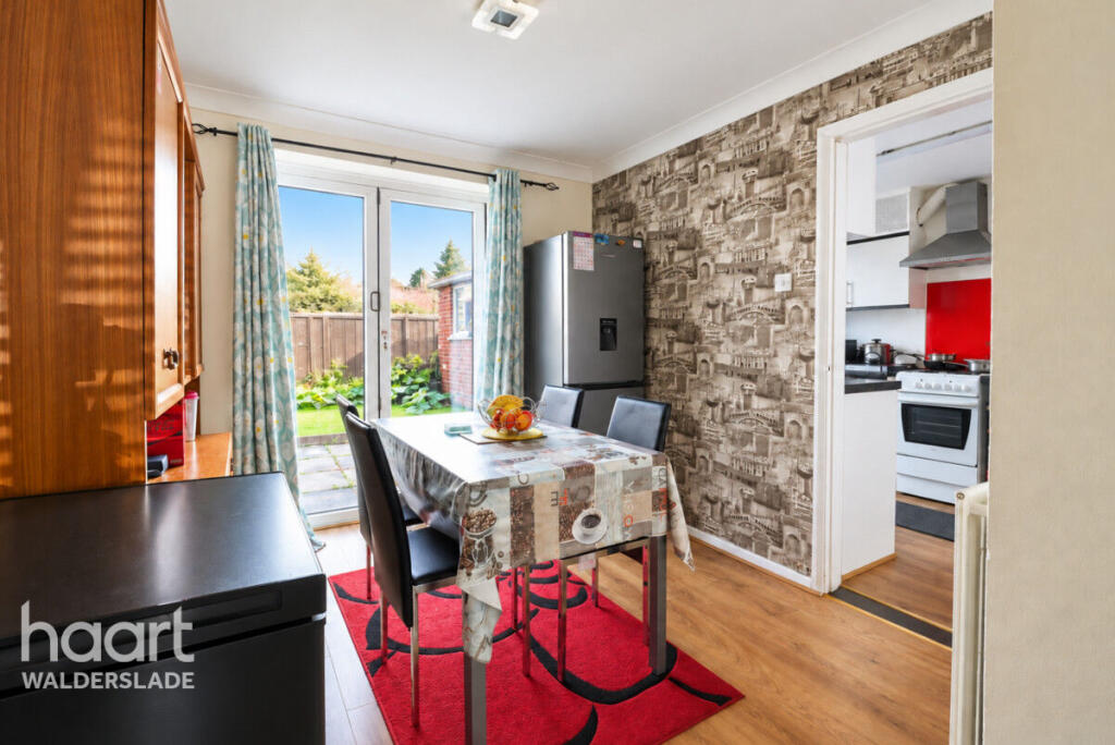 House in Gillingham, Parkwood - More