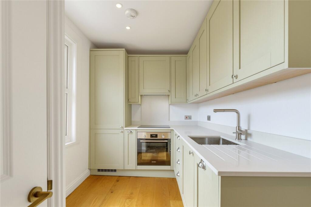 Apartment in London, Clapham Junction - View 2