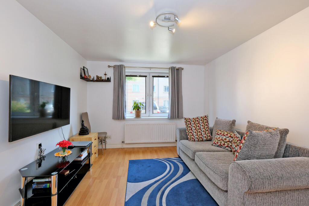 Apartment in Aberdeen - More