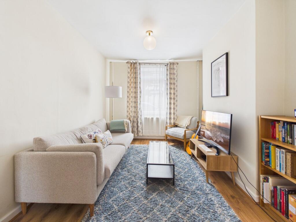 Cherry Road, Chester, CH3 - View 5