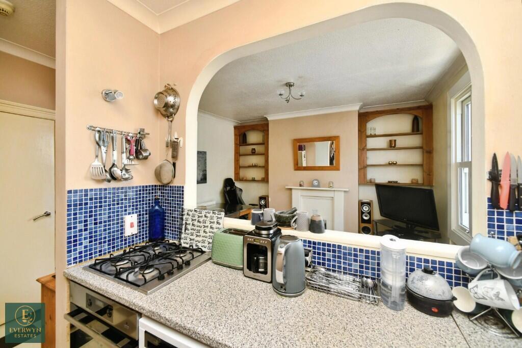 Apartment in Brighton - View 5