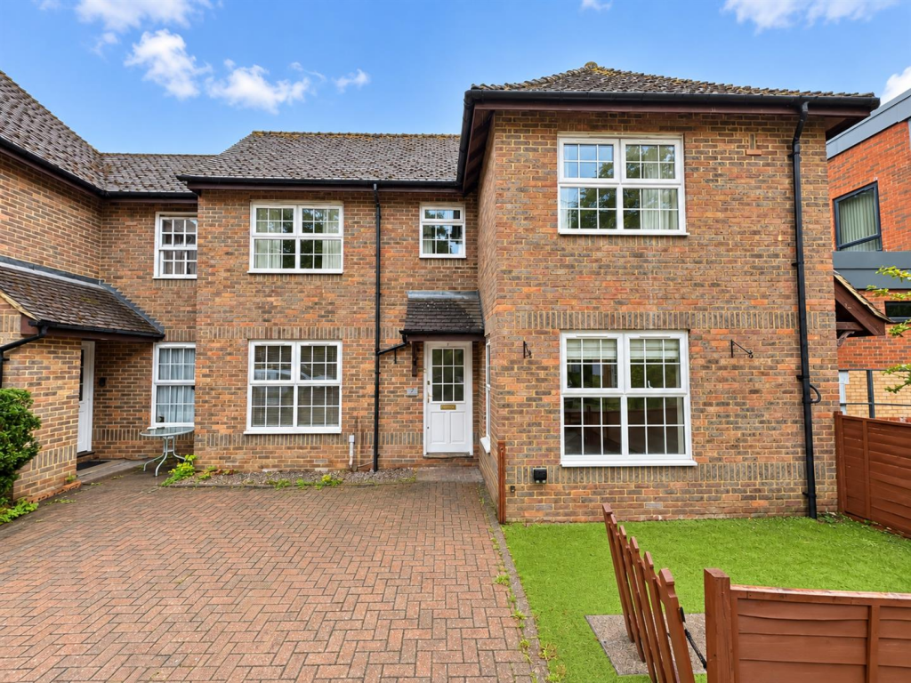 Apartment in North Hertfordshire, Knebworth