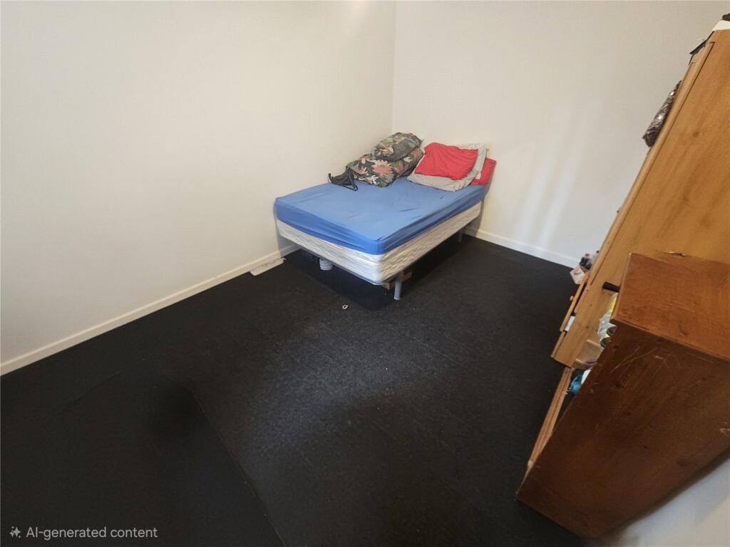 House in Wolverhampton - View 5
