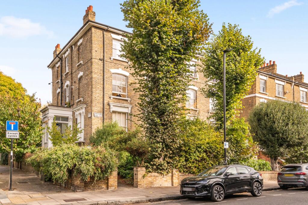 Main image of property: Caversham Road,
Kentish Town, NW5