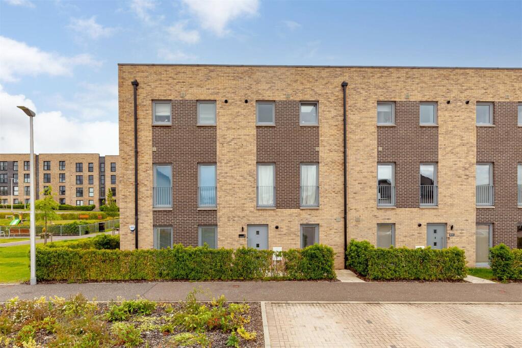 3, Umbrella Pine Terrace, Cammo, Edinburgh, EH4 photo 2