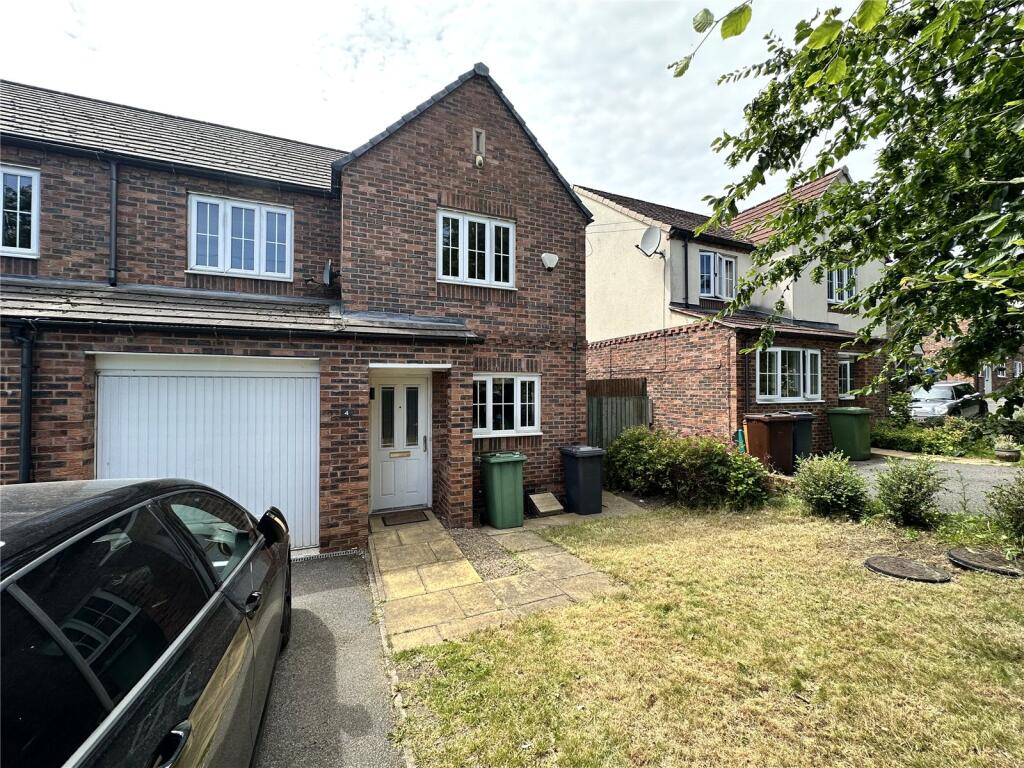 Main image of property: Potternewton Crescent, Leeds, West Yorkshire