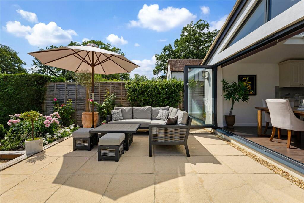 House in Kingston upon Thames - View 4