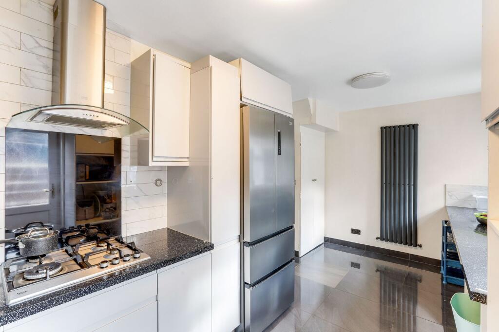 House in Nottingham - View 5