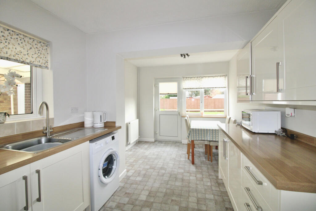 Laburnum Drive, Melksham, Wiltshire - View 5