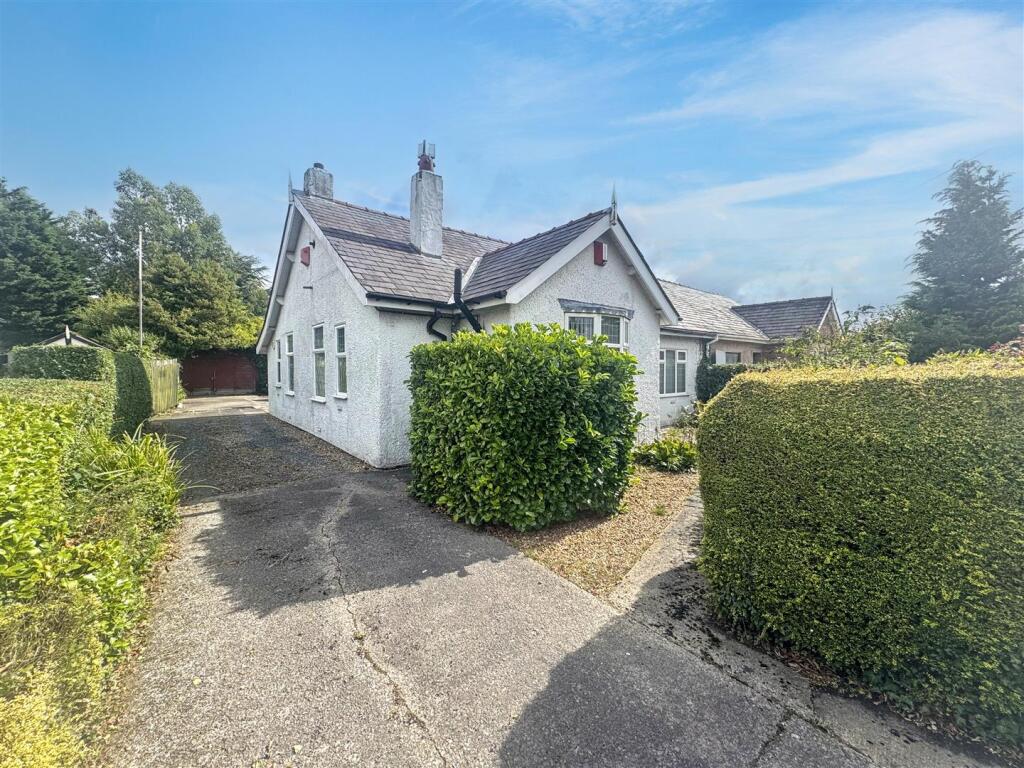 Main image of property: Tag Lane, Ingol, Preston