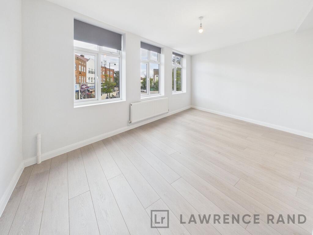 Apartment in London - View 3
