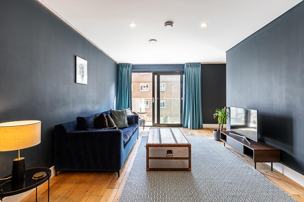 Apartment in London - More