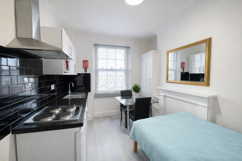 Studio flat for rent