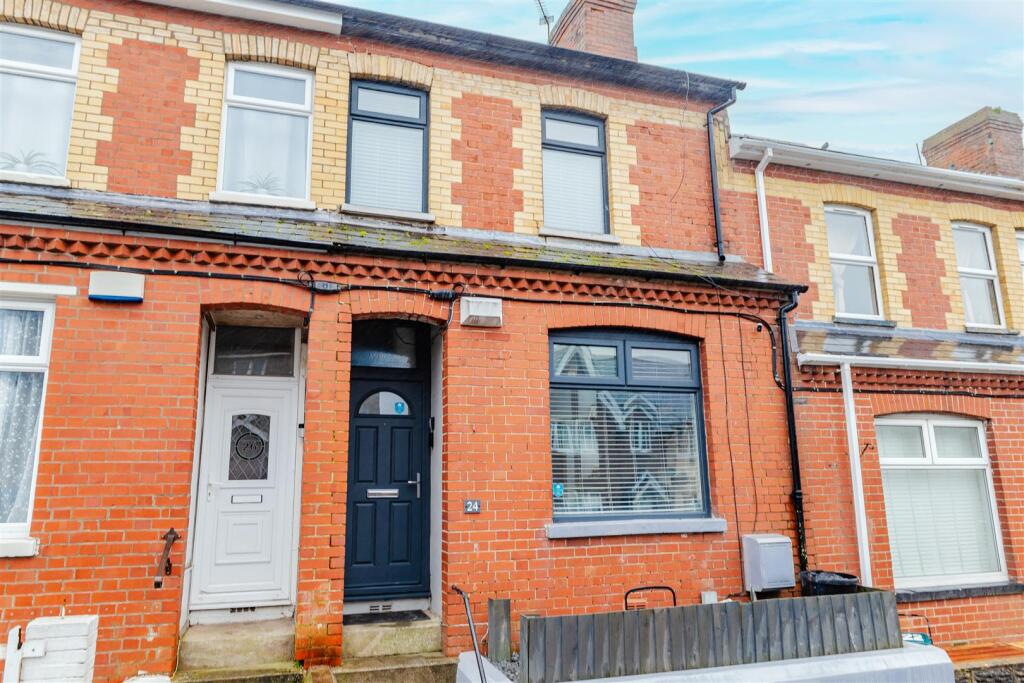 Main image of property: Robins Lane, Barry