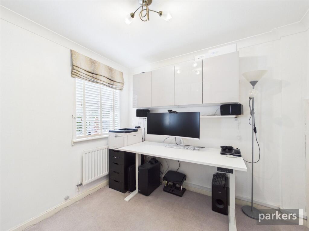 House in Reading - View 3