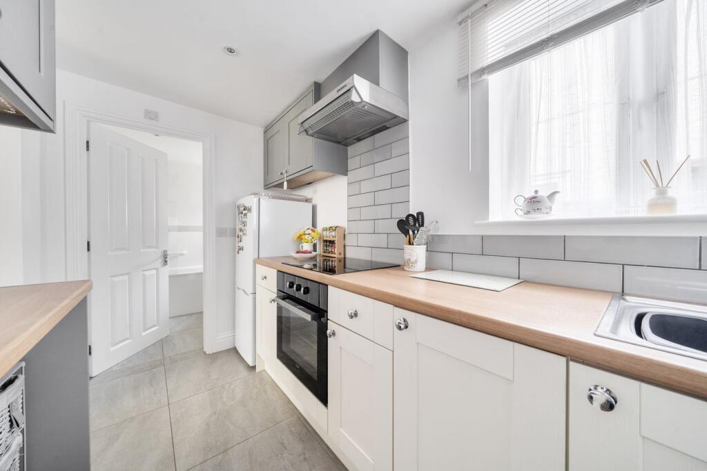 Apartment in Shepton Mallet, Somerset - View 2