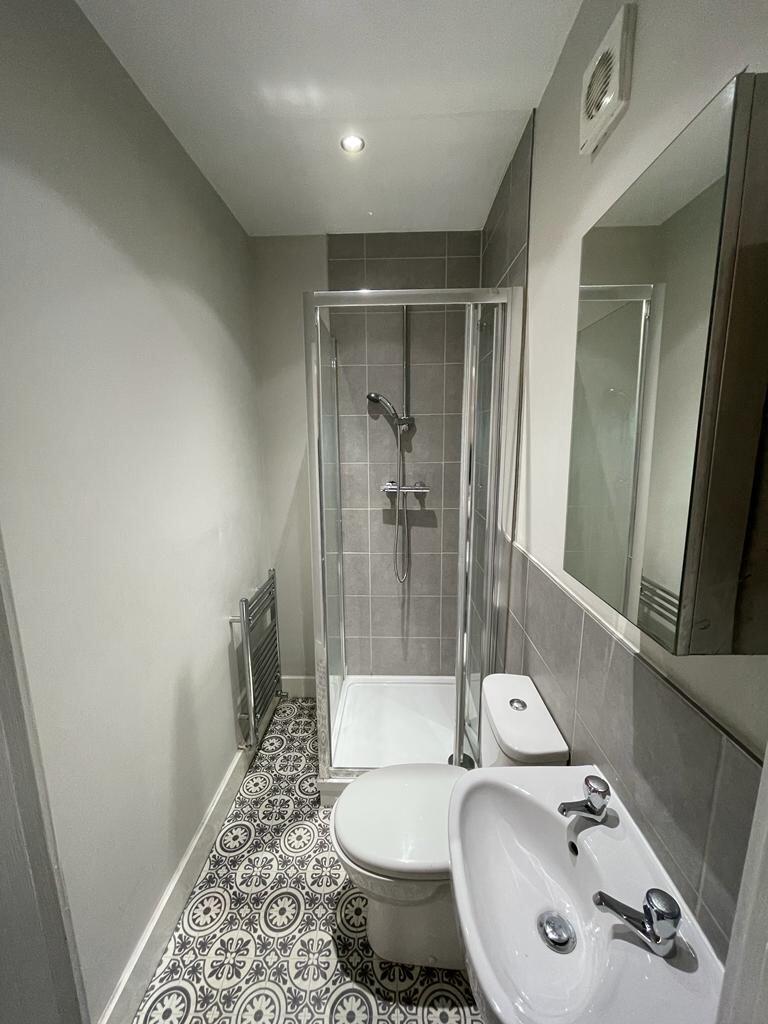 House in Doncaster, South Yorkshire - View 4