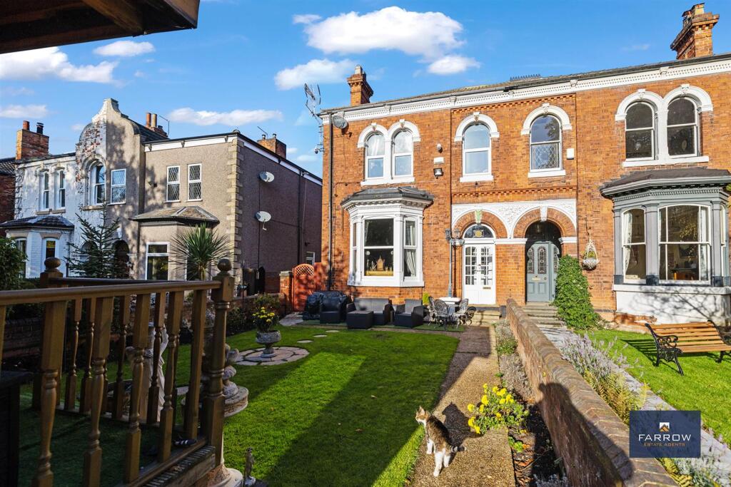 Main image of property: Queens Parade, Grimsby
