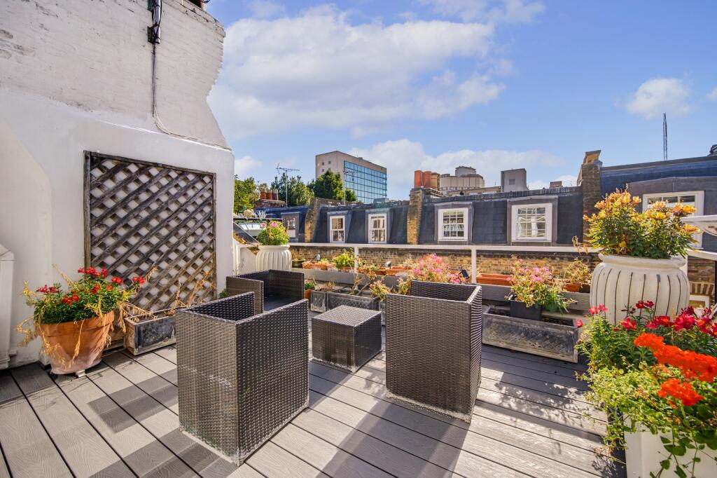 House in London - View 4