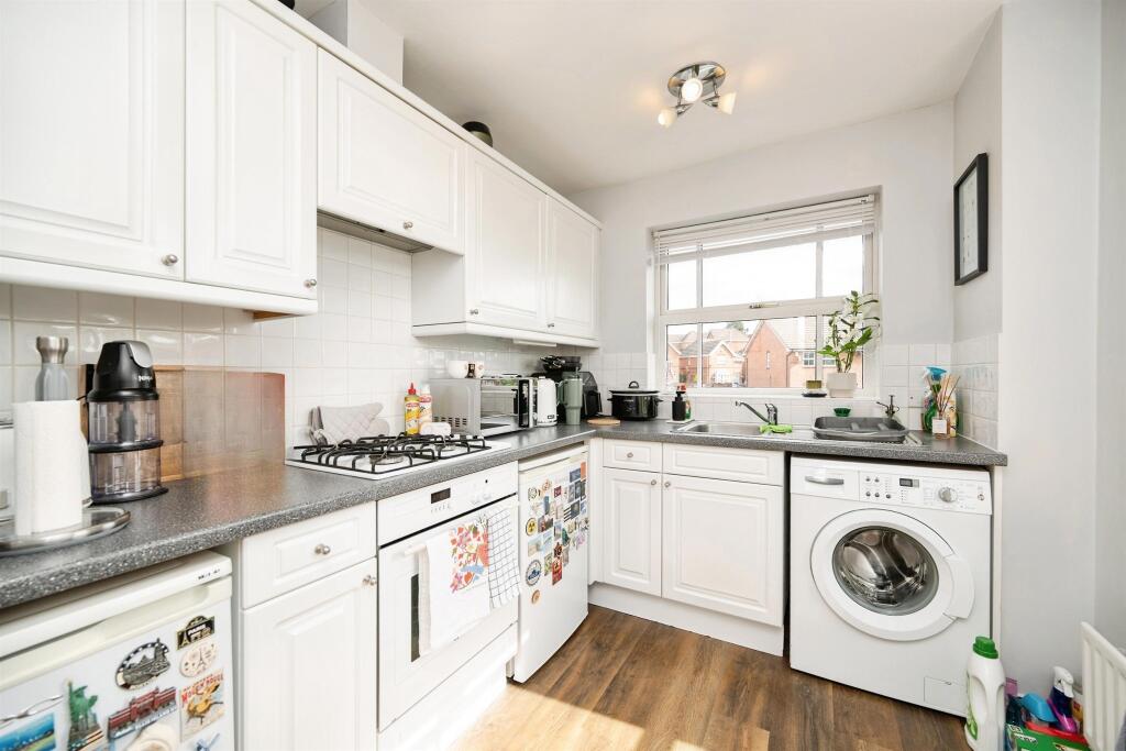Apartment in Dudley, Dibdale, Shaver's End - View 3