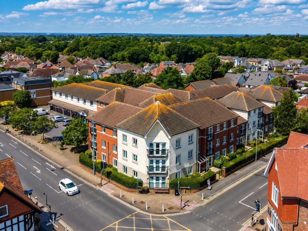 Main image of property: Lymington Road, Highcliffe, Christchurch, Dorset, BH23