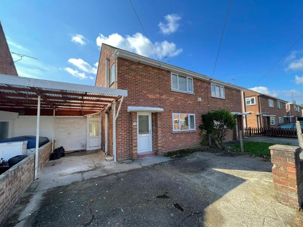 Main image of property: Edinburgh Drive, Spalding