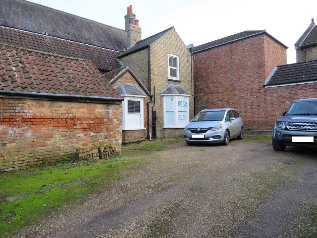High Street, March photo 2