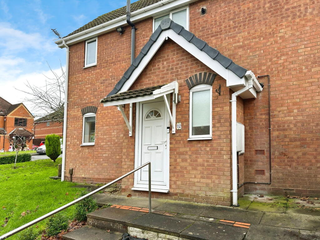 12, Yew Street, Merridale, Wolverhampton, WV3 0DA photo 2