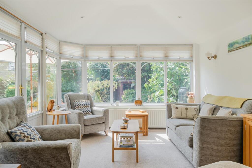 House in Chippenham, Wiltshire - View 5
