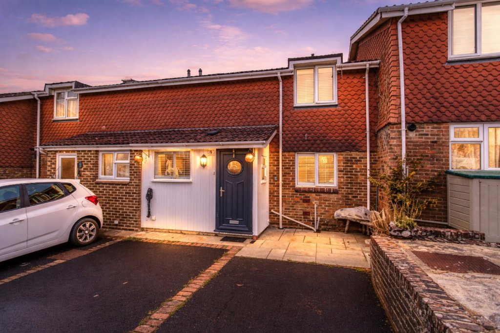 Main image of property: Boughey Place, Lewes BN7 2EN