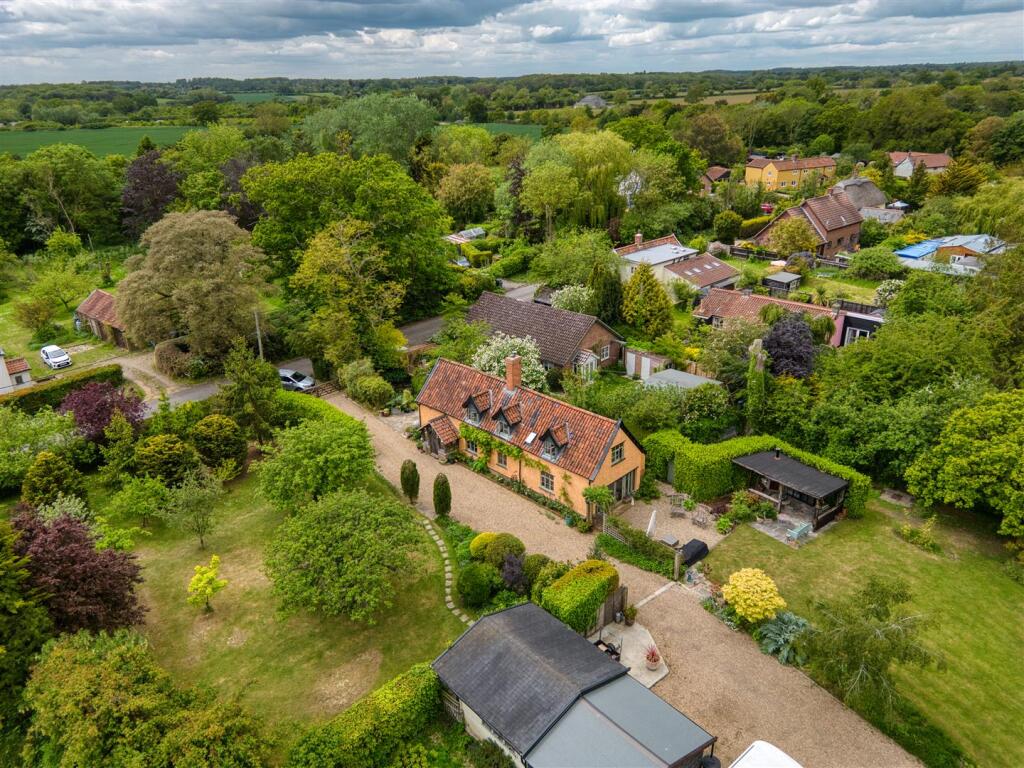 Main image of property: Curlew Green, Kelsale, Saxmundham
