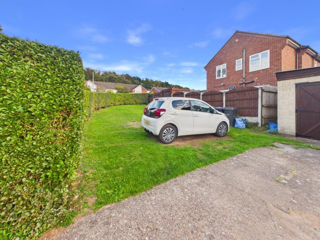 House in Bridgnorth, Oldbury - View 2
