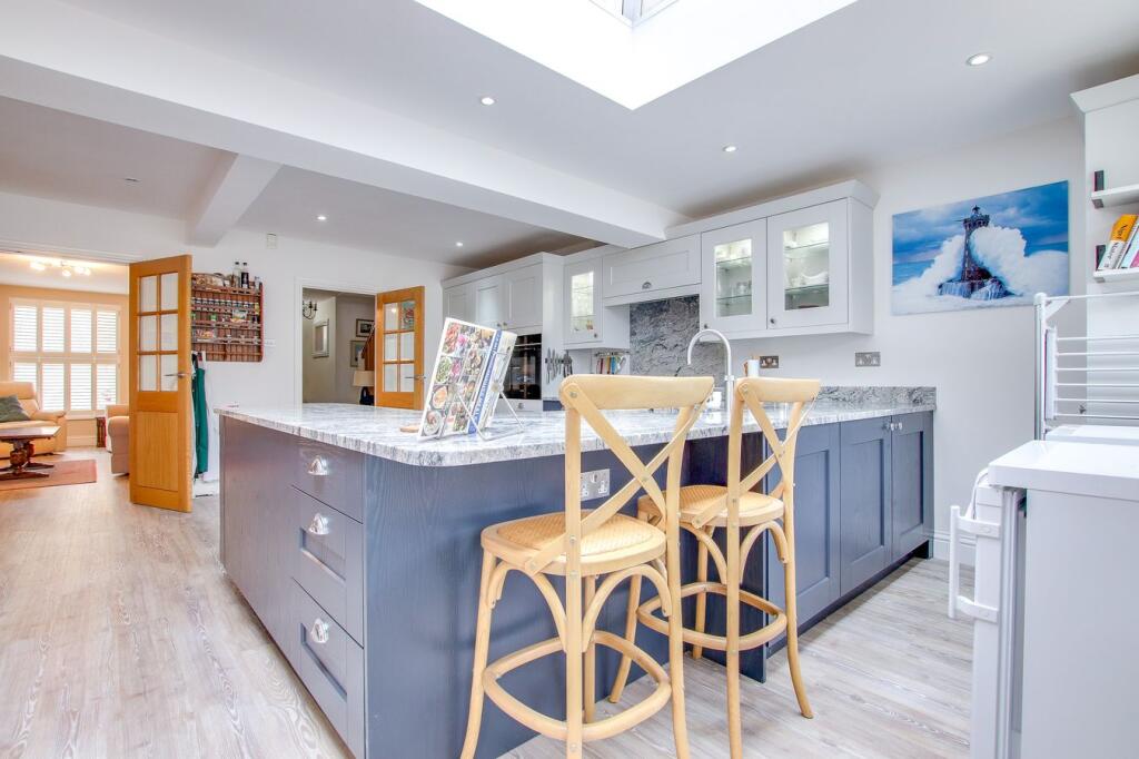 House in Lymington - View 4
