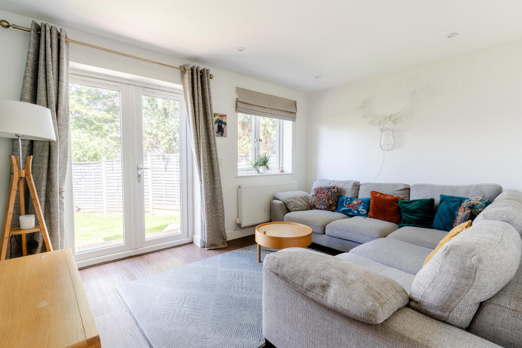 Dunkeld Avenue, Filton Park, Bristol, Gloucestershire photo 3