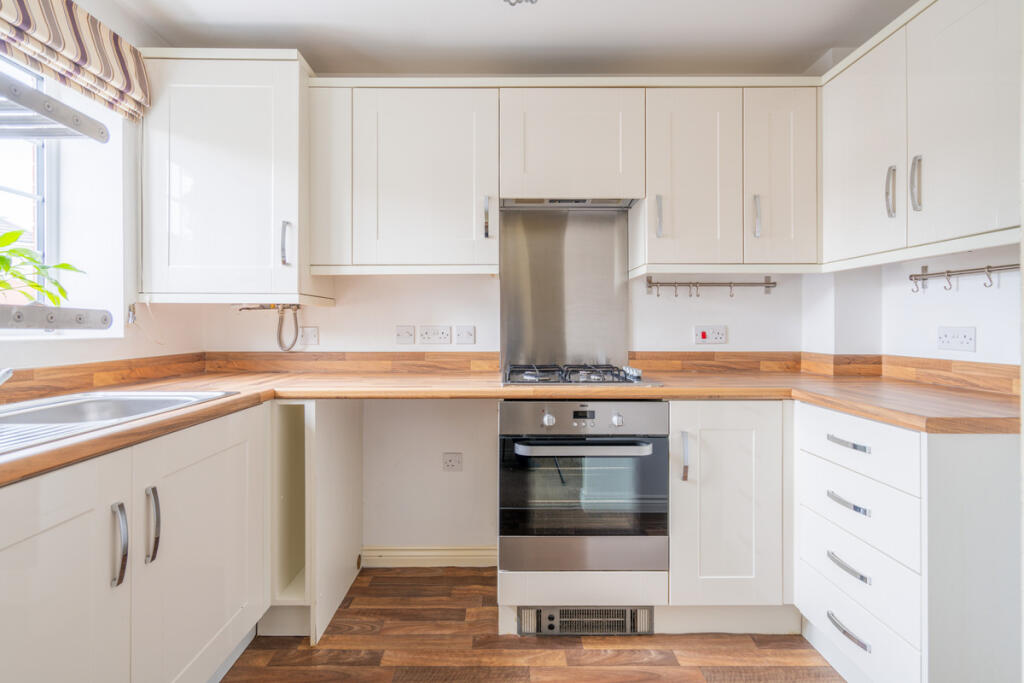 House in Wyre Forest, Burlish Park, Stourport-on-Severn - View 4