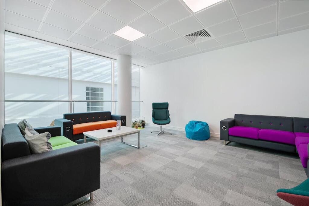 Titan Court Photography Wells Design 5.jpg