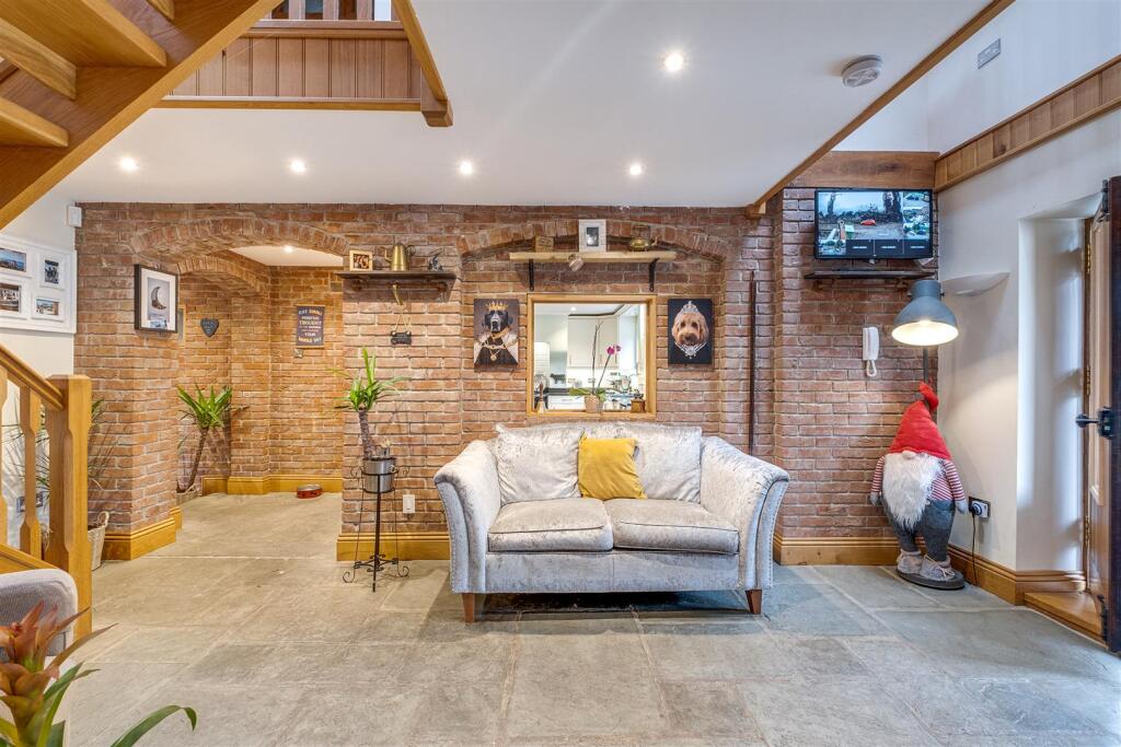 House in Walsall - View 4