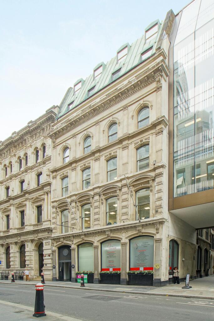 38 Lombard exterior.jpg