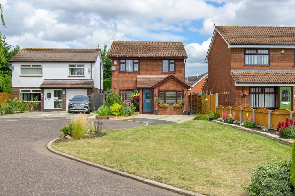 Main image of property: Audre Close, Great Sankey, WA5