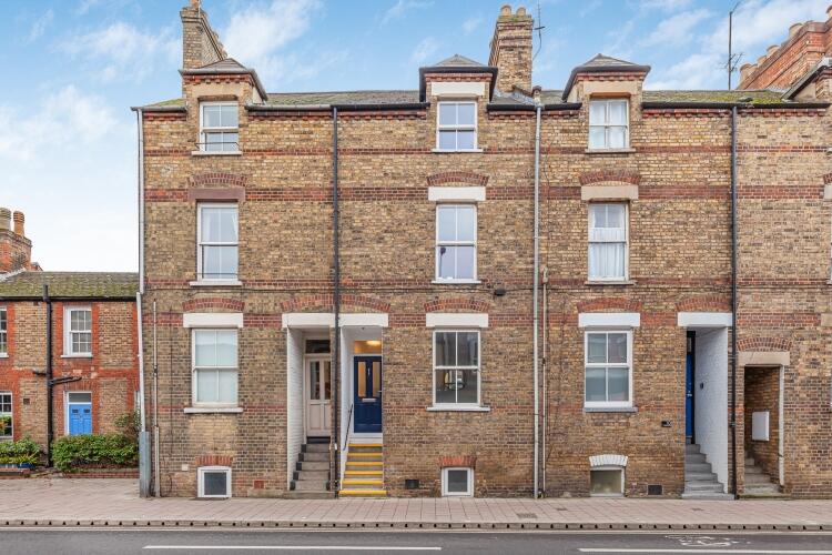 Main image of property: Cowley Road Oxford