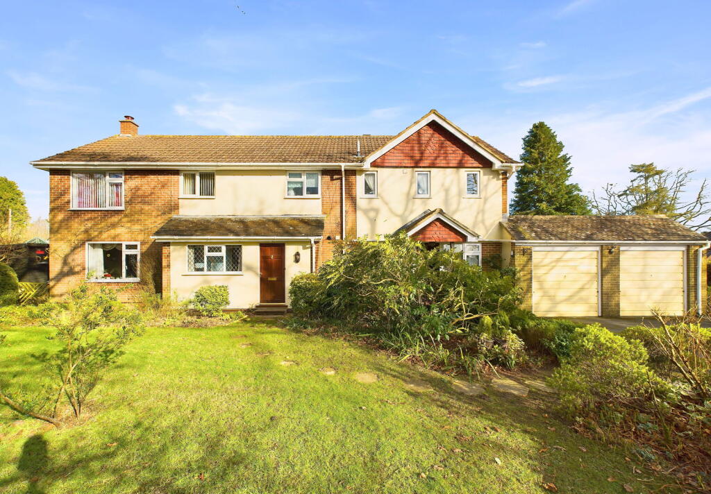 4-bed detached on West Hill, £850,000