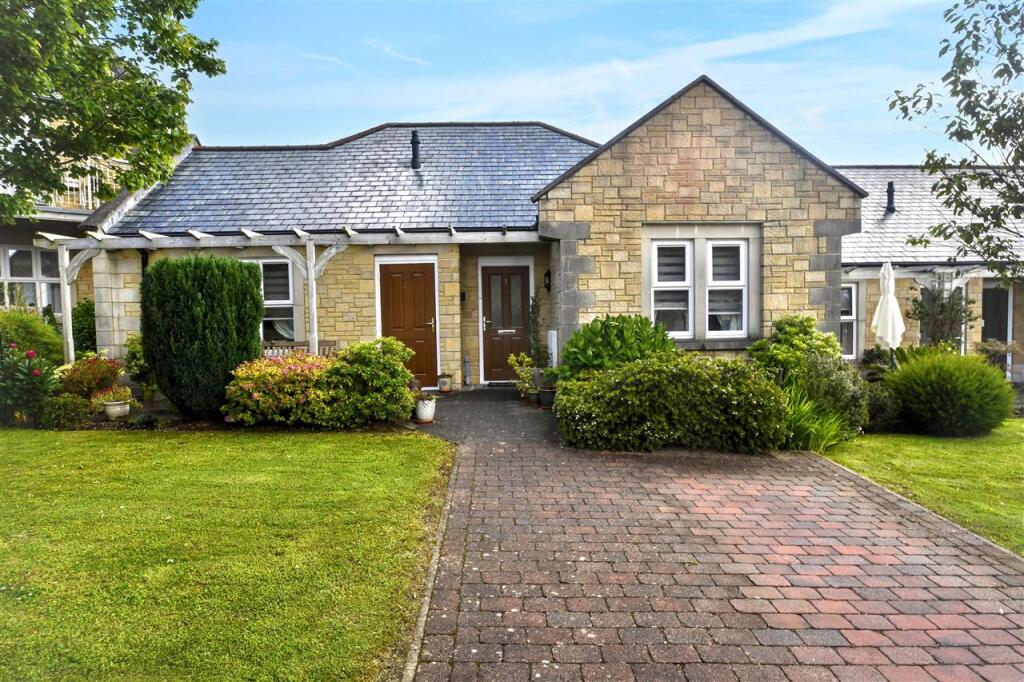 Main image of property: FALMOUTH