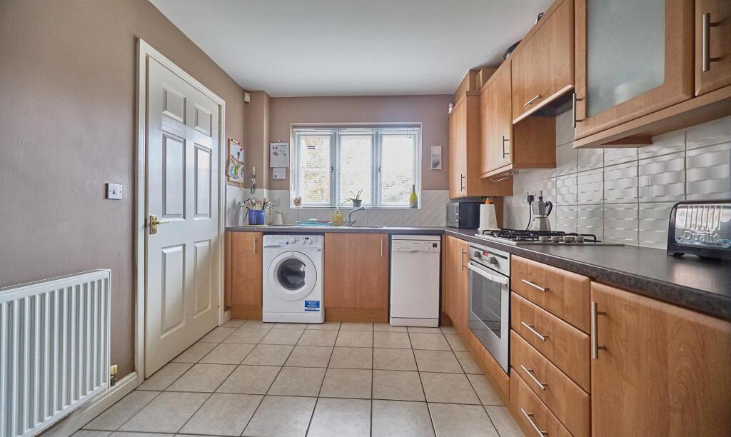House in Hinckley and Bosworth, Wykin - View 4