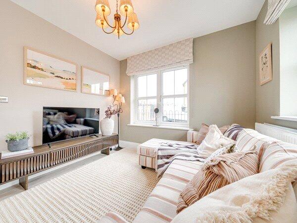 House in Torquay, Torbay - More