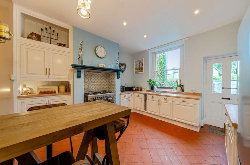 House in Bradford, Long Preston - View 4